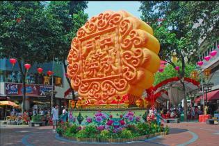 美陳篇：中秋佳節(jié)，商場可以采用哪些特色美陳扮靚靚？